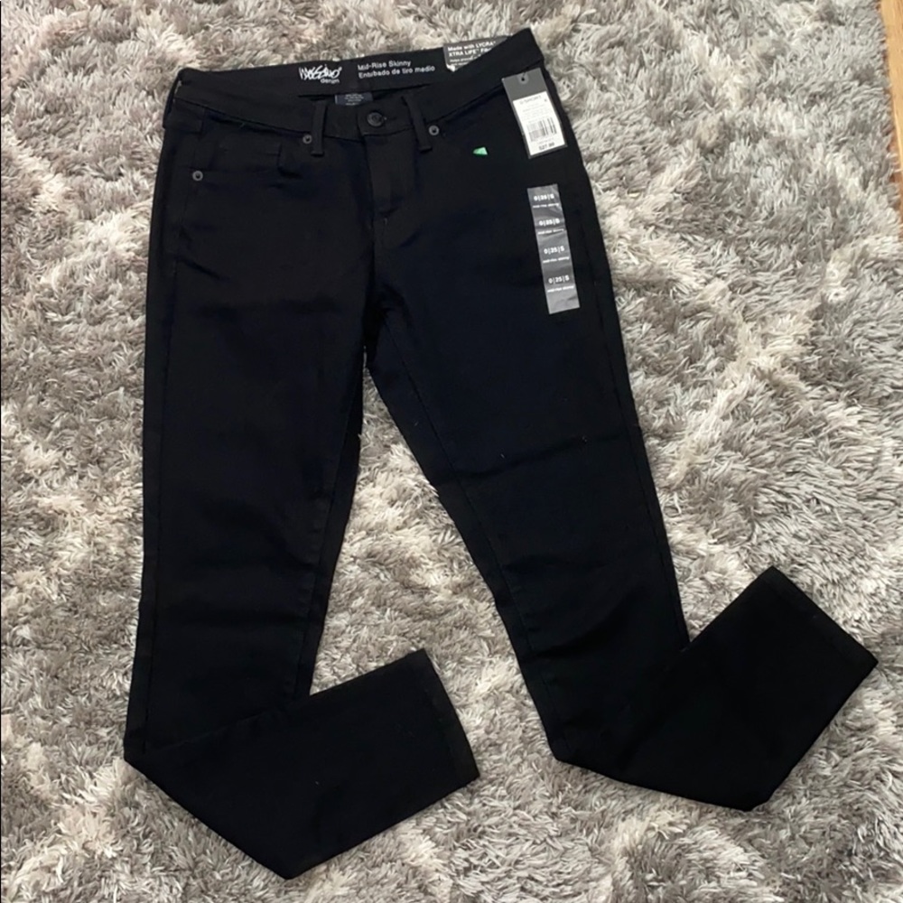 Women’s Mossimo Skinny Jeans